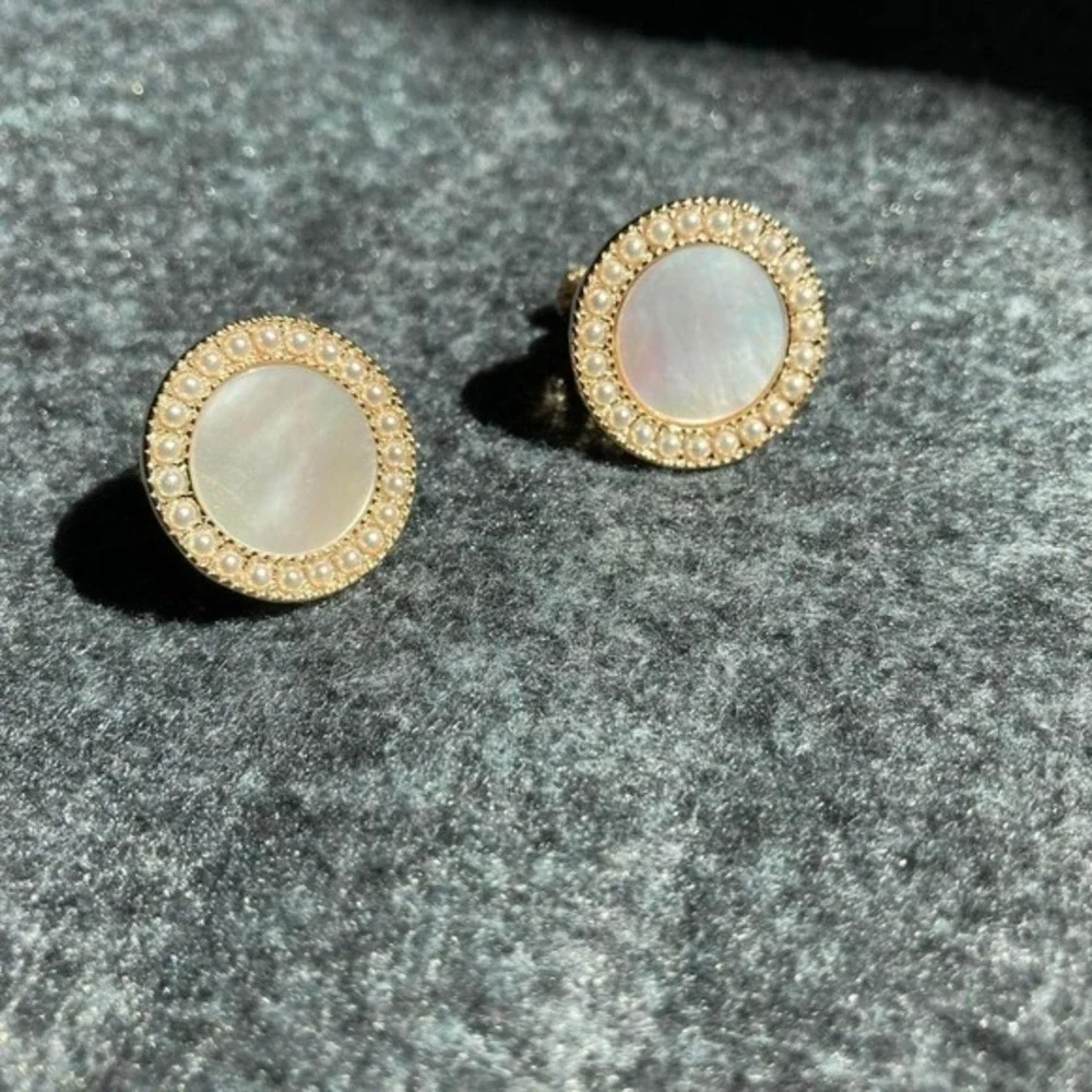 Mango Tree Gold Mother of Pearl Faux Pearl Clip On Earrings Screw‎ Back Studs